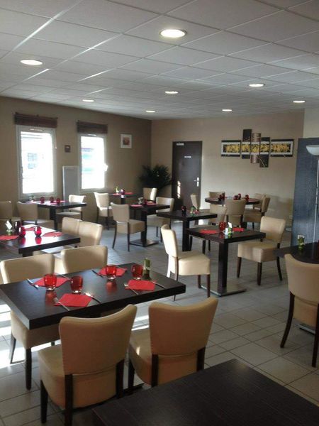 Le Bouche à oreille