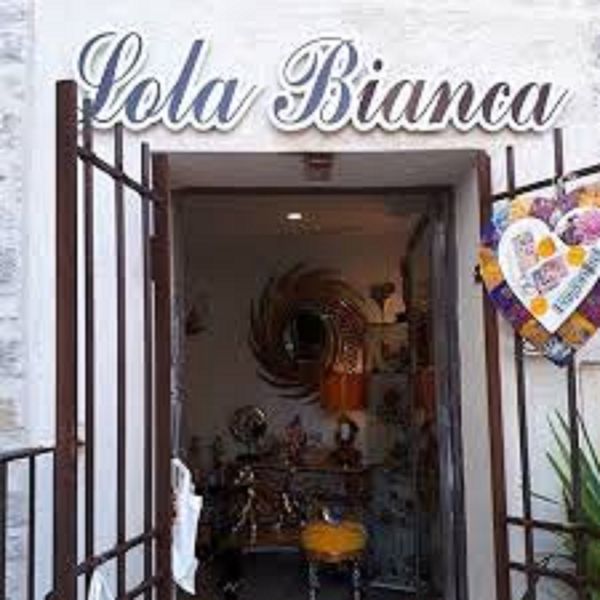 Lola Bianca