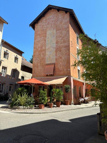 Restaurant La Fresque - Crémieu - Balcons du Dauphiné - Nord-Isère - à moins d'une heure de Lyon
