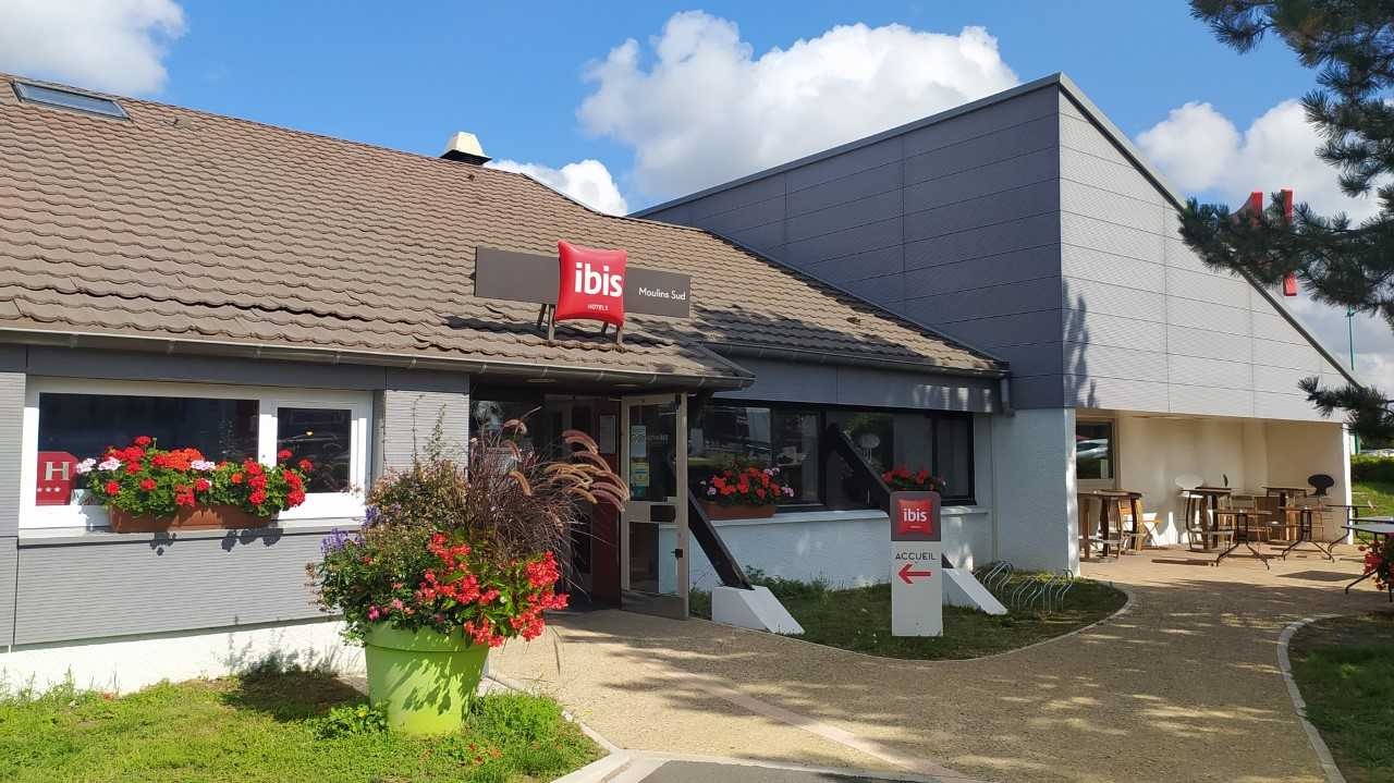 Hôtel Ibis Moulins Sud