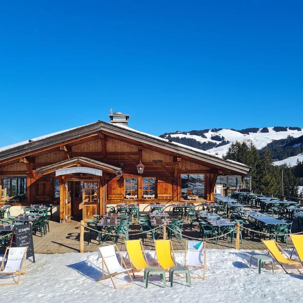 Une terrasse unique pour une pause après-ski