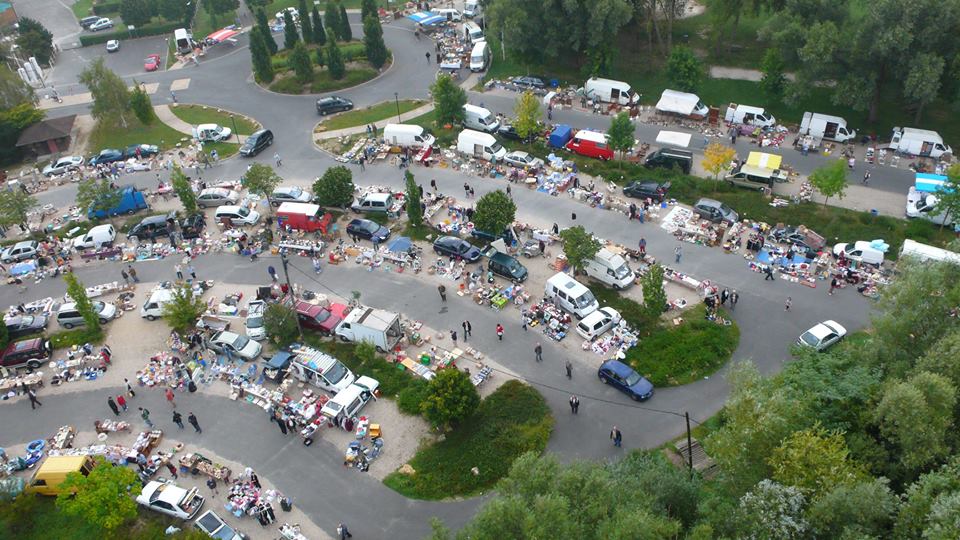 Brocante ile de loisirs
