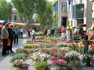 Marché de Rousset