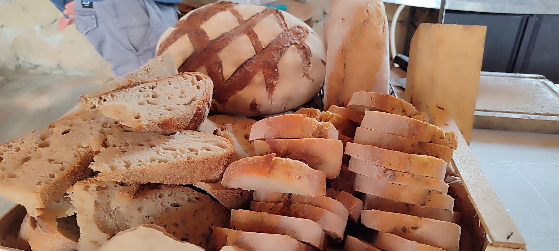 Thierry Seren, Paysan Boulanger et vigneron