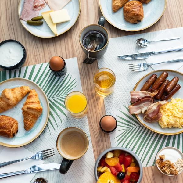 Petit-déjeuner buffet 
