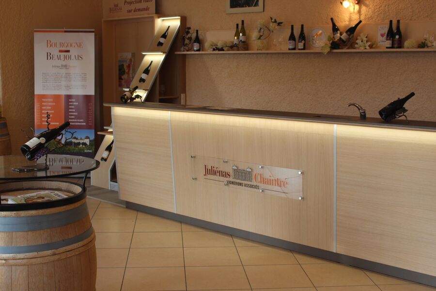 Cave de Juliénas - espace de dégustation-vente