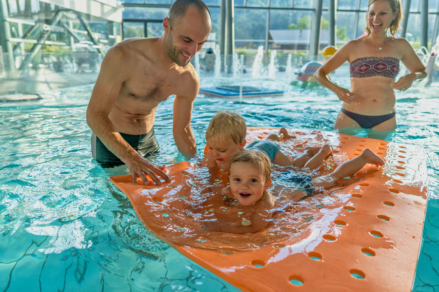 Bébés plouf piscine Saint-Gervais