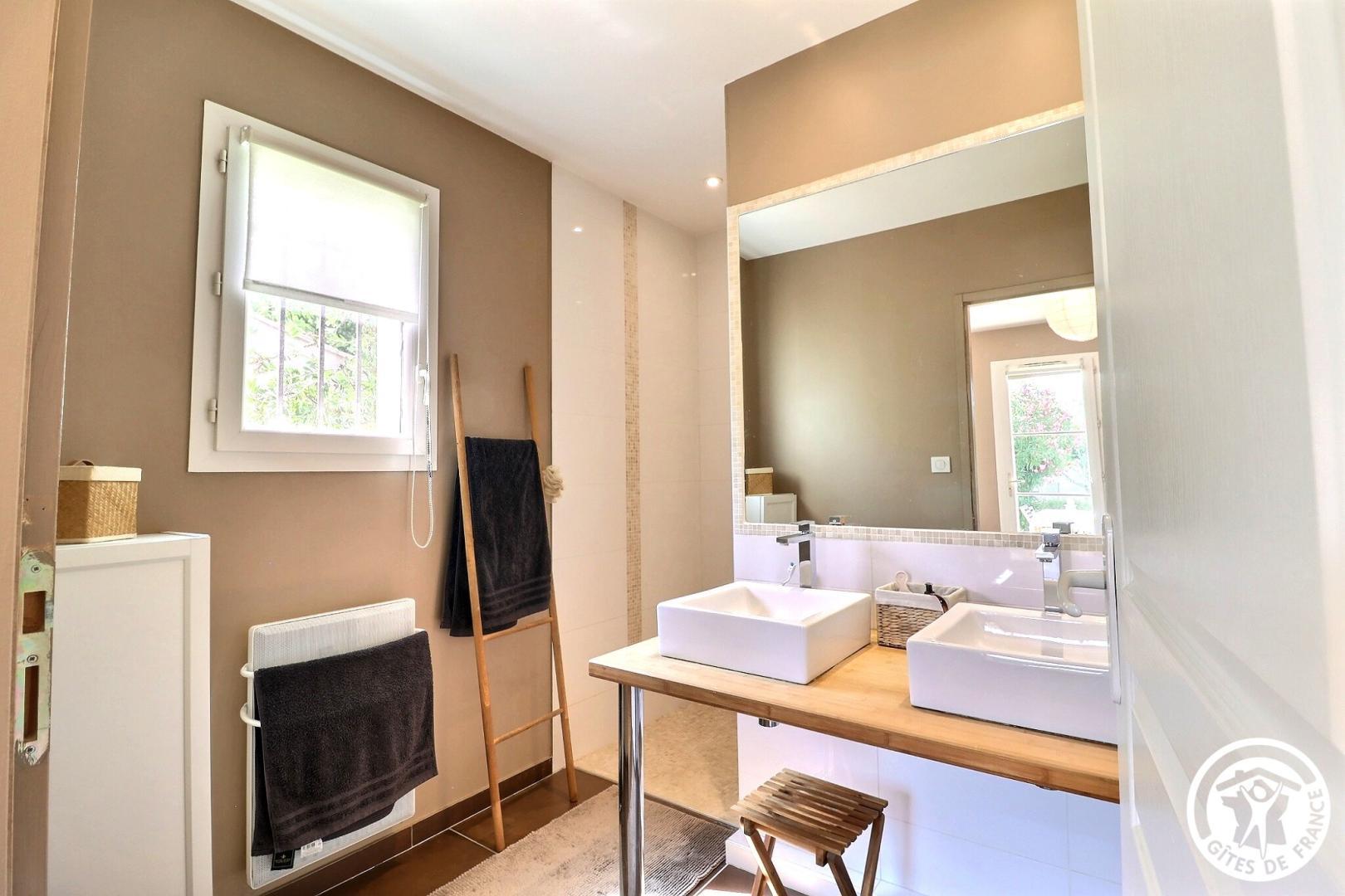 Holidays in Noves, Noves - photo 30