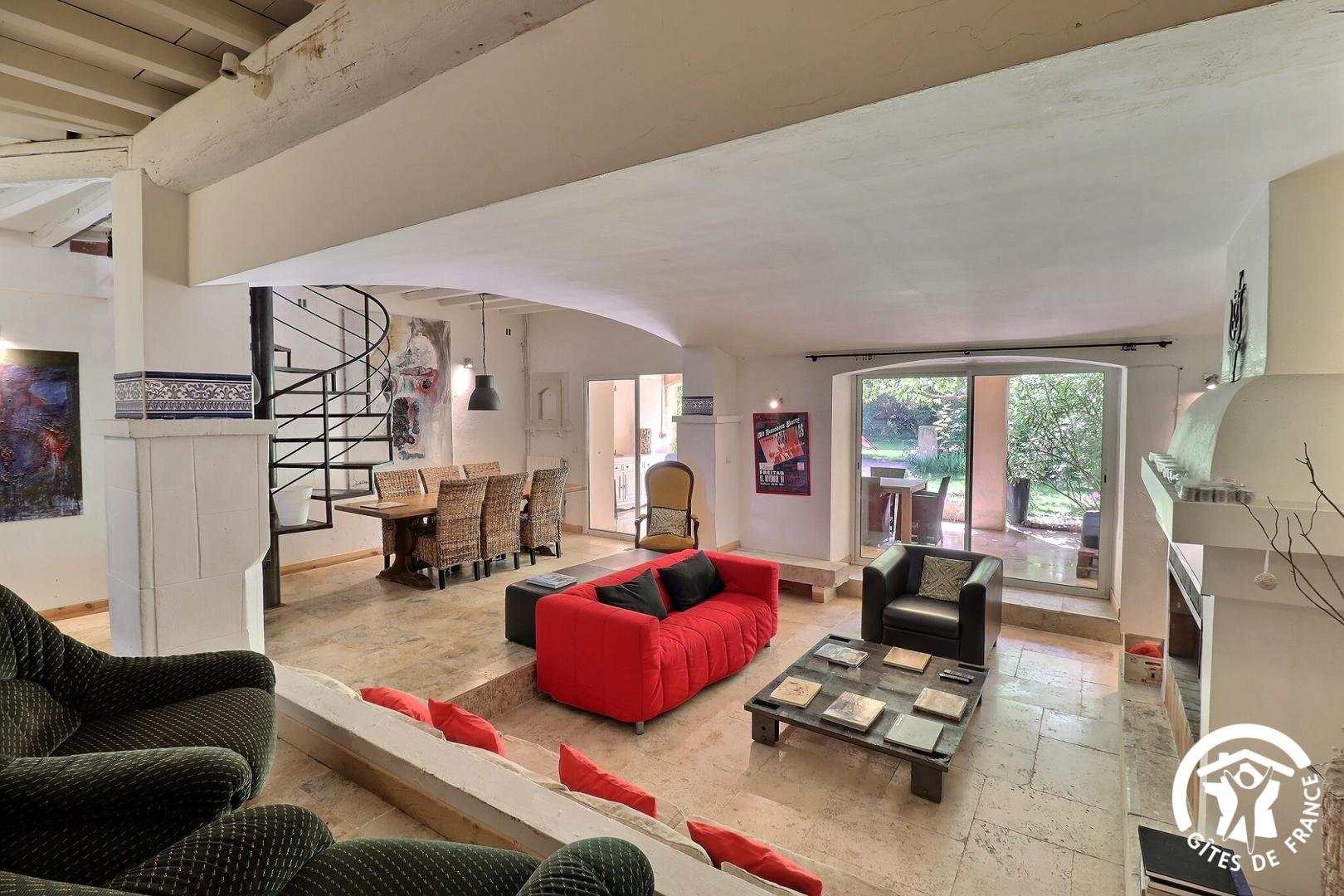 Mas de la Bohème, Arles - photo 21