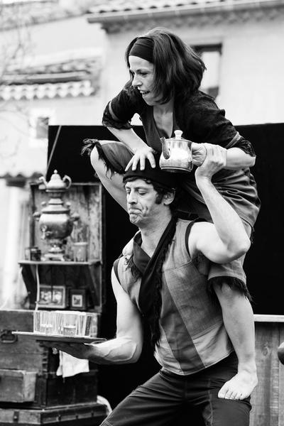 "Thé Perché" - spectacle d'ouverture du festival de la Balade Buissonnière en Zik