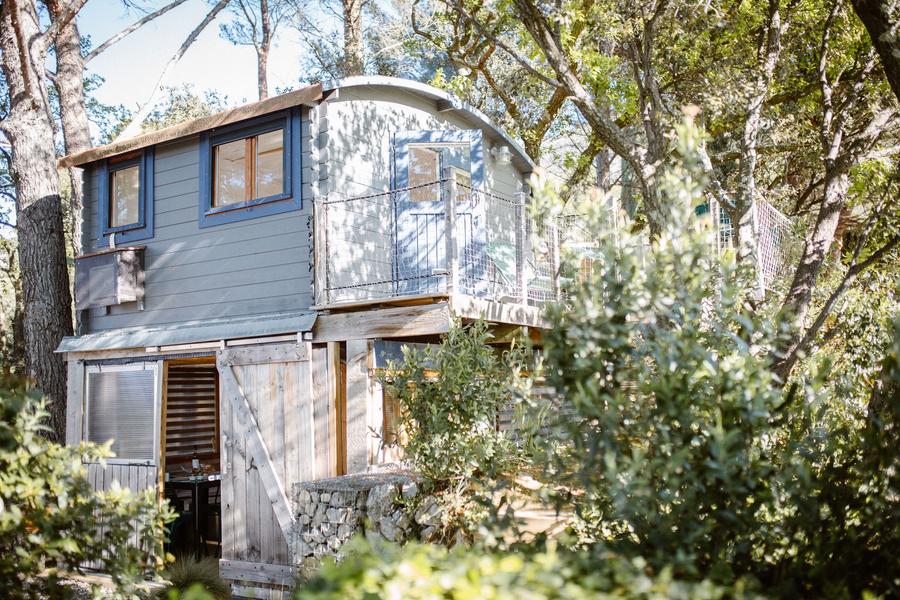 Cabane et cadre authentique