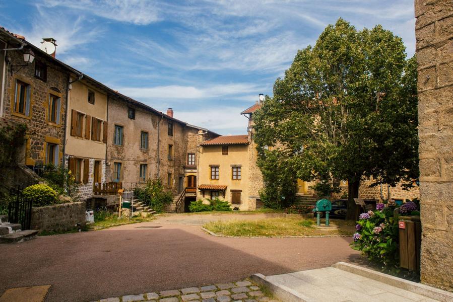Village de Montrottier