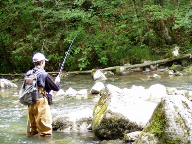 Evasion pêche : nos rivières et lacs à votre rythme_Bellevaux