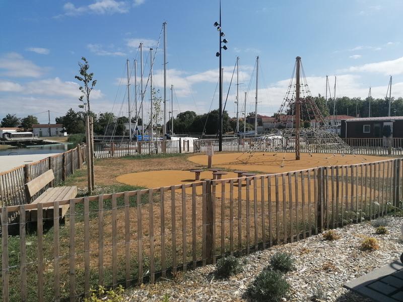 Aire de jeux