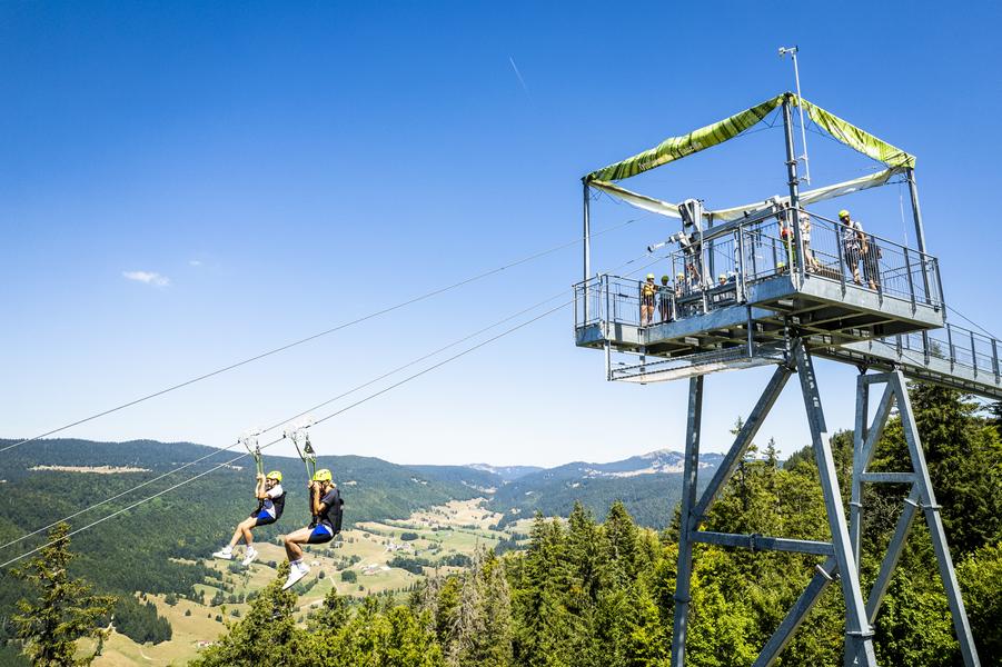 Descente en tyrolienne_Mijoux