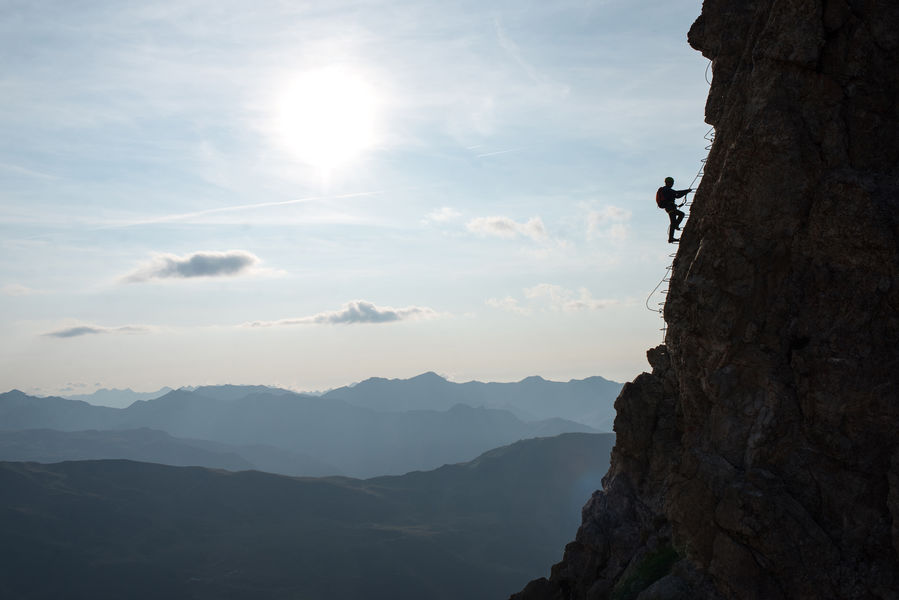 Bureau des guides et Accompagnateurs de Méribel - Via Ferrata/Climbing/Mountaineering