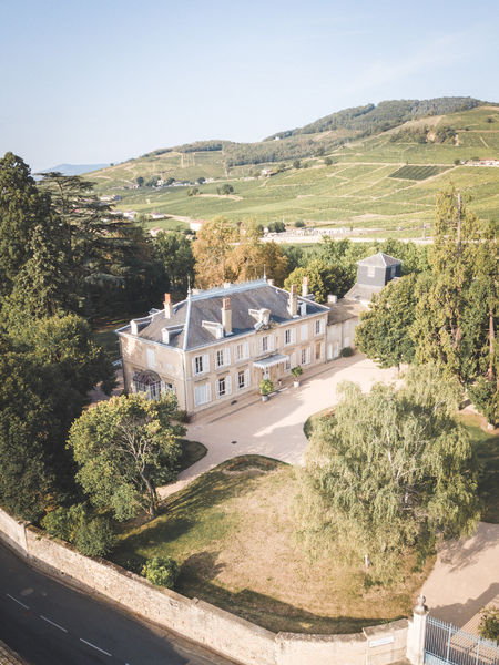 Chateau des Ravatys- Vue aérienne