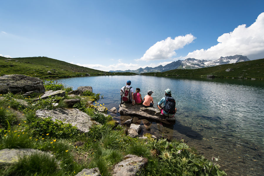 Famille au bord du Lac Blanc
