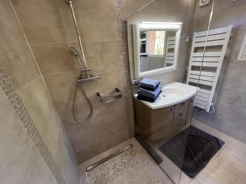 Villa palmeraie Nice® Aspremont 06-Salle d'eau-Aspremont-Gîtes de France des Alpes-Maritimes