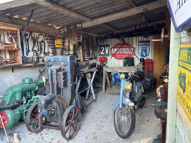 Exposition 'L’histoire de la motocyclette'_Serres - © Office de Tourisme Sisteron Buëch