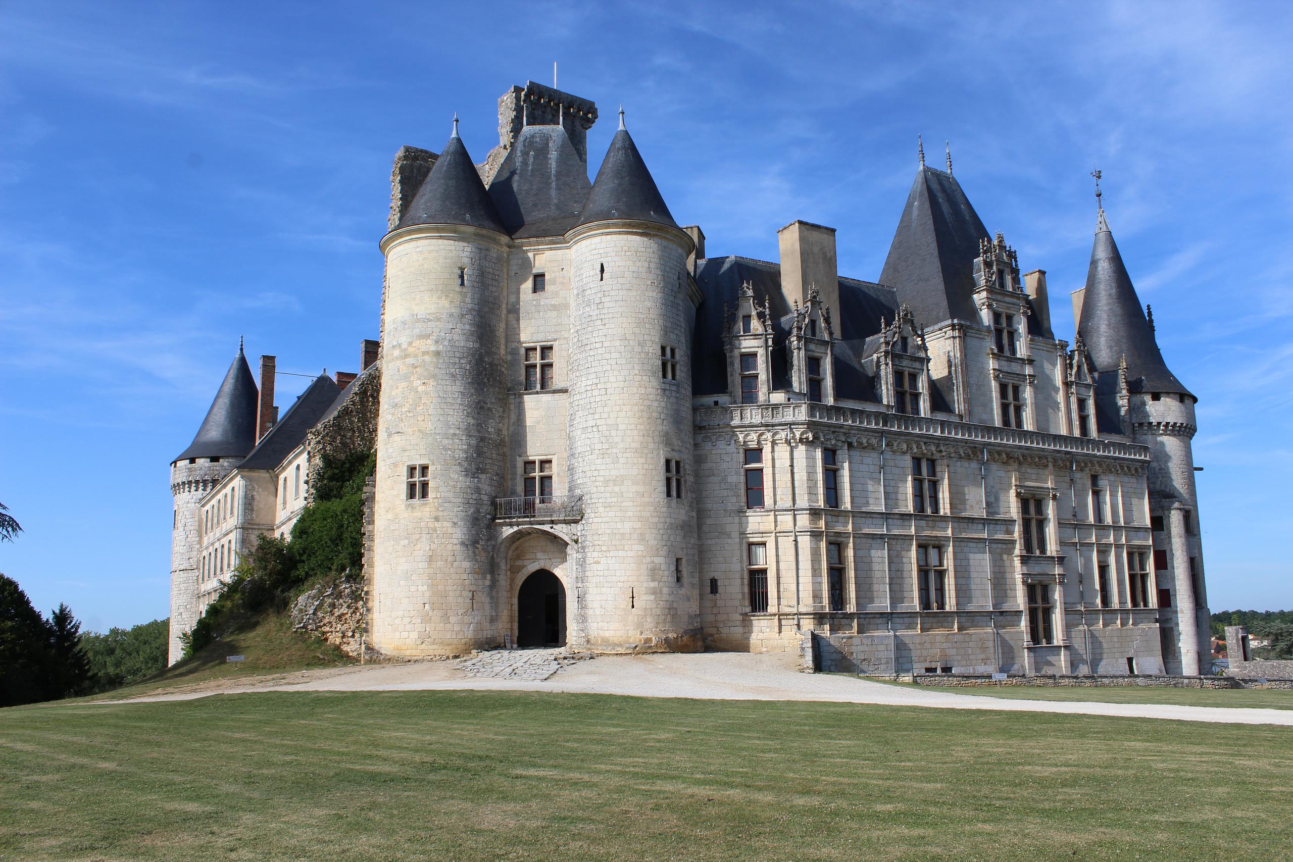 Bal des pompiers au Château de La Rochefoucauld