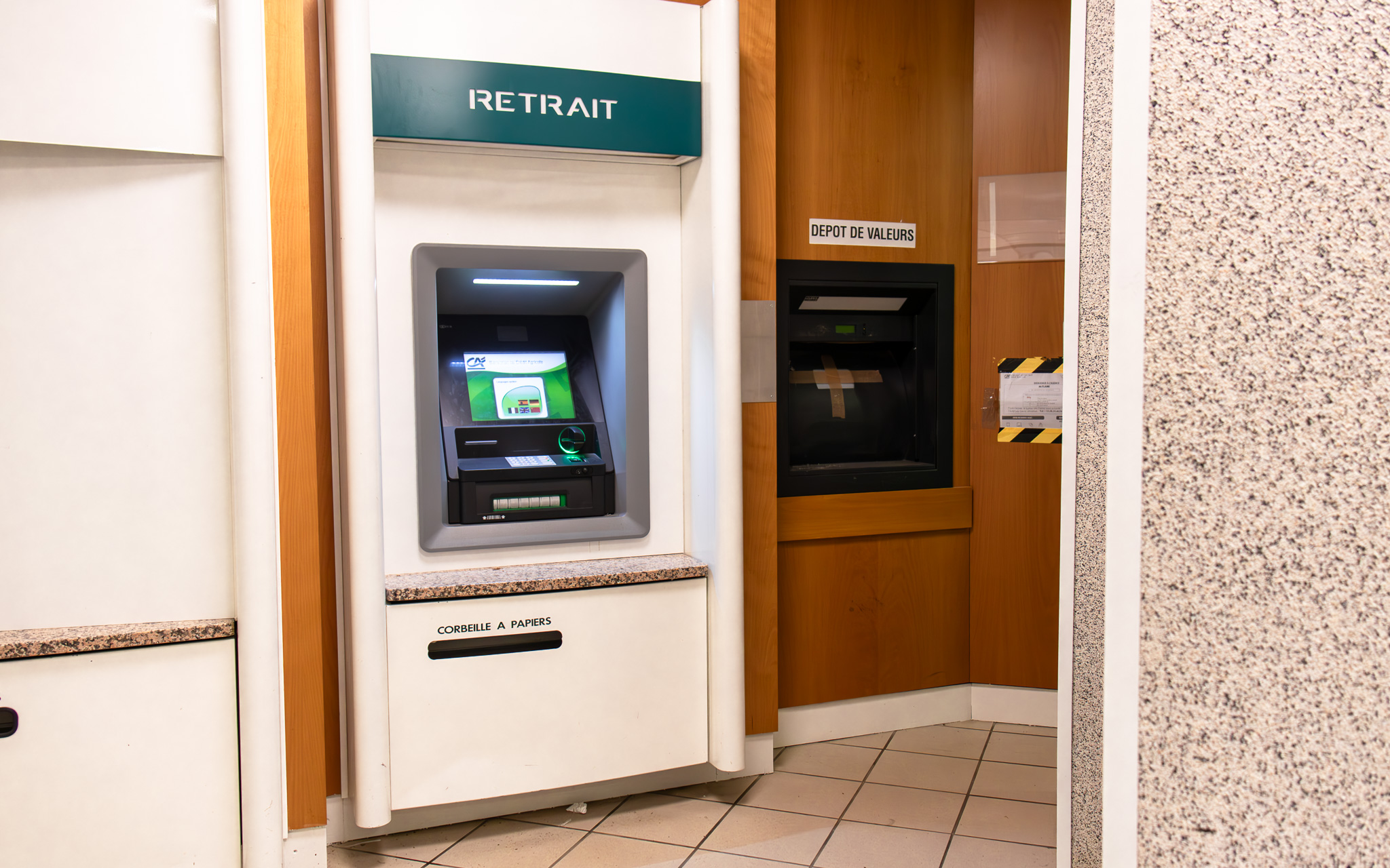 ATM located in the Crédit Agricole bank