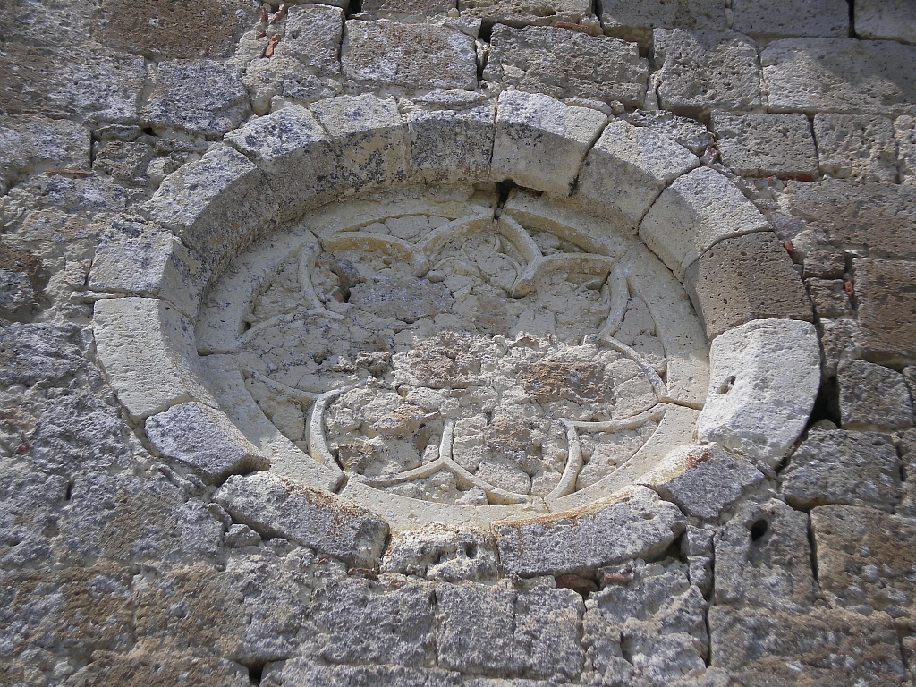 ÉGLISE SAINT-VINCENT A CORNEILLAN