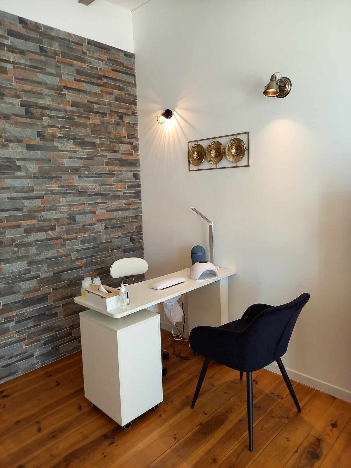 Institut L - photo 3