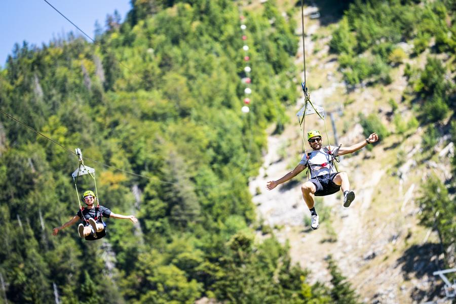 Descente en tyrolienne_Mijoux