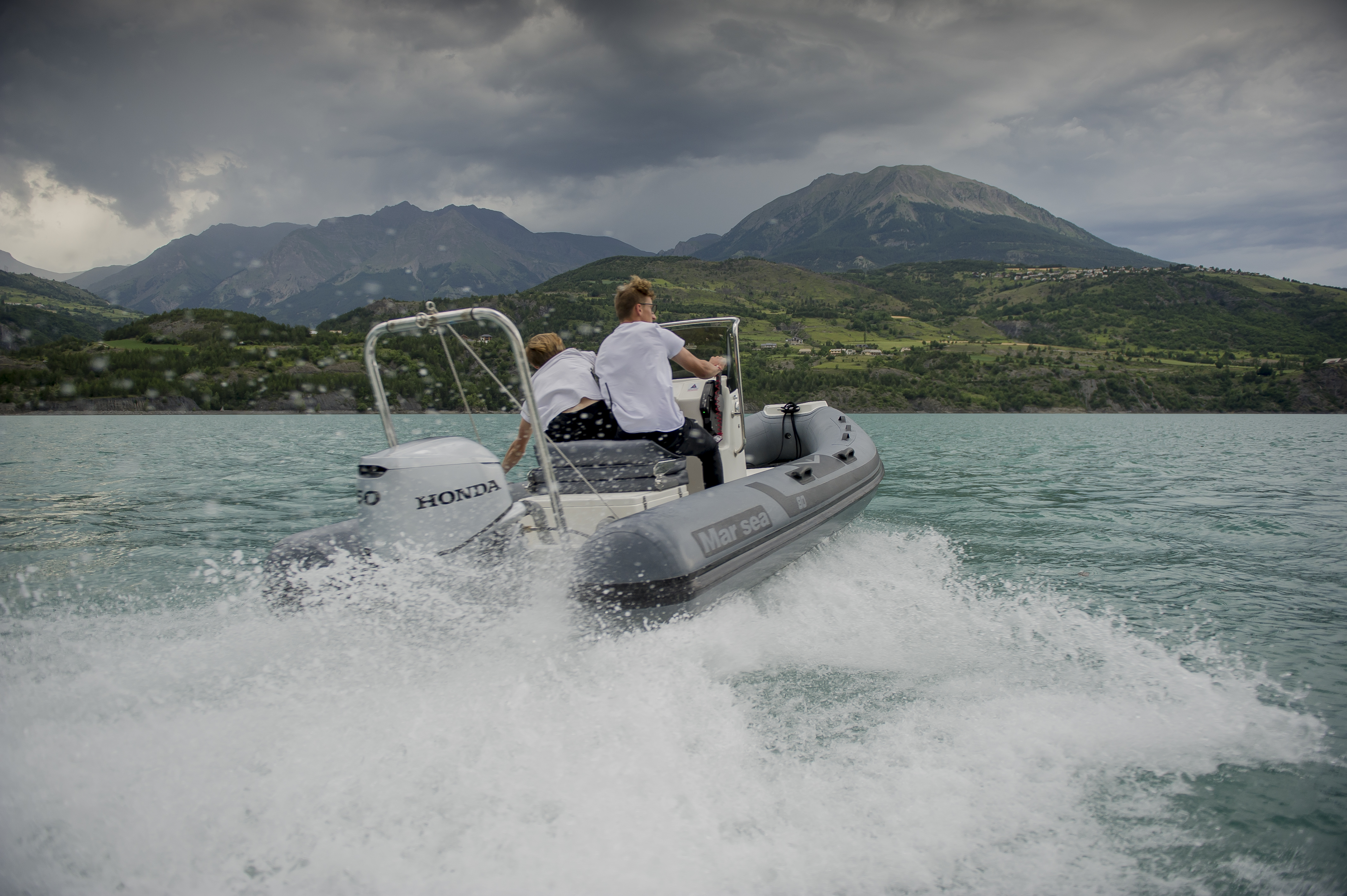 Aqua Détente Pros : Location bateaux avec ou sans permis SAVINES-LE-LAC