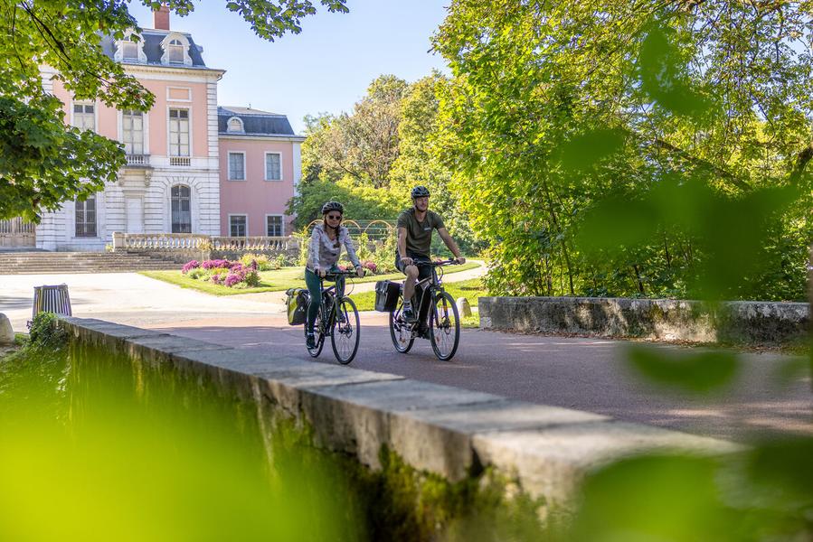 De la ville au vignoble à vélo_Chambéry