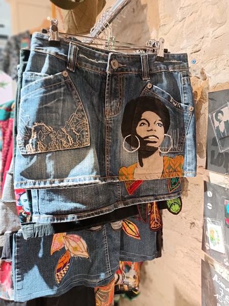 Comptoir des Curiosités_Crémieu