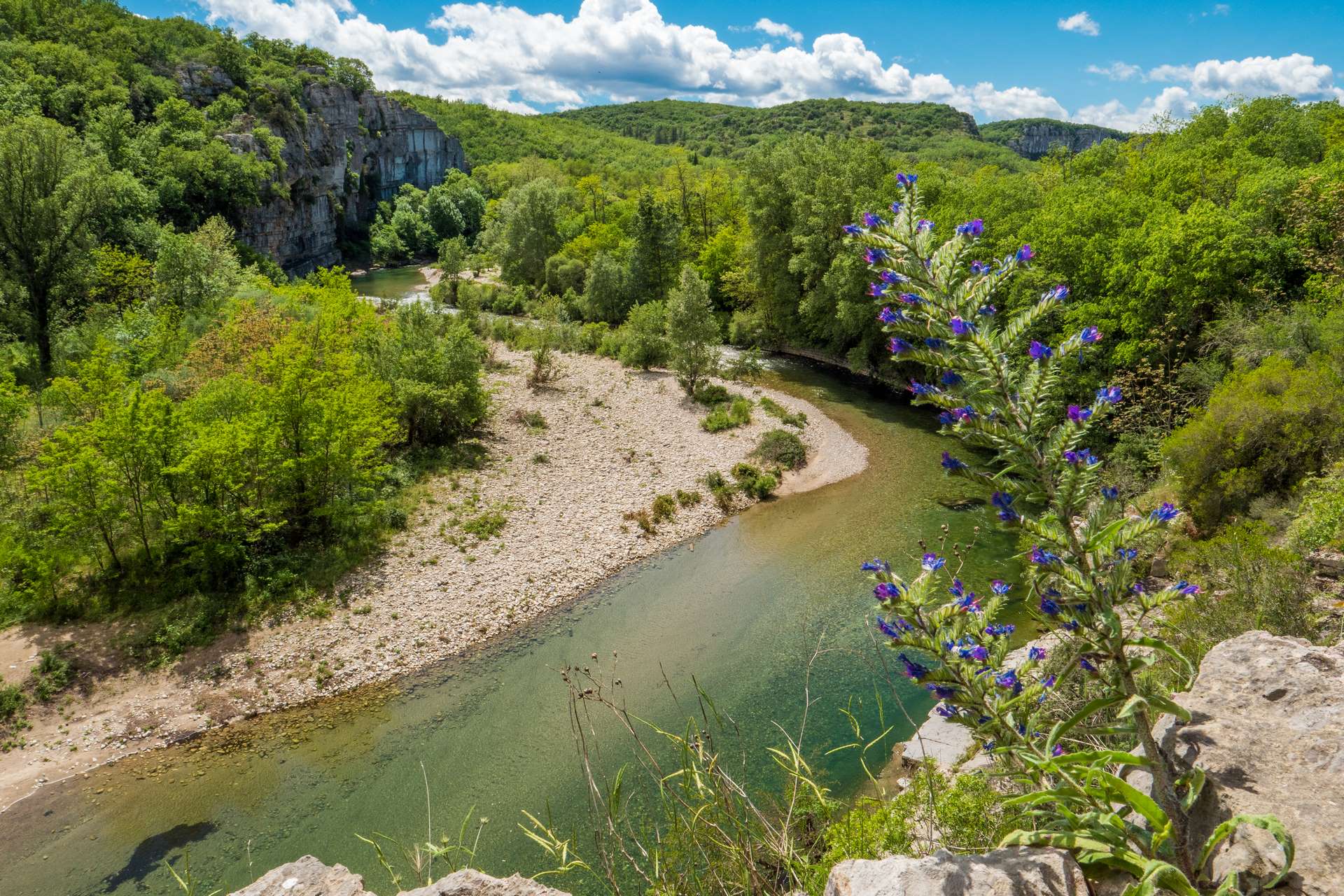 Découverte de la rivière Beaume et de l'Apron du Rhône
