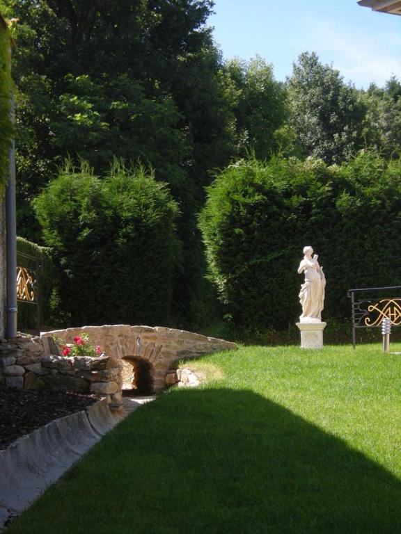 La Demeure de Flore - Hôtel Restaurant_Lacabarède
