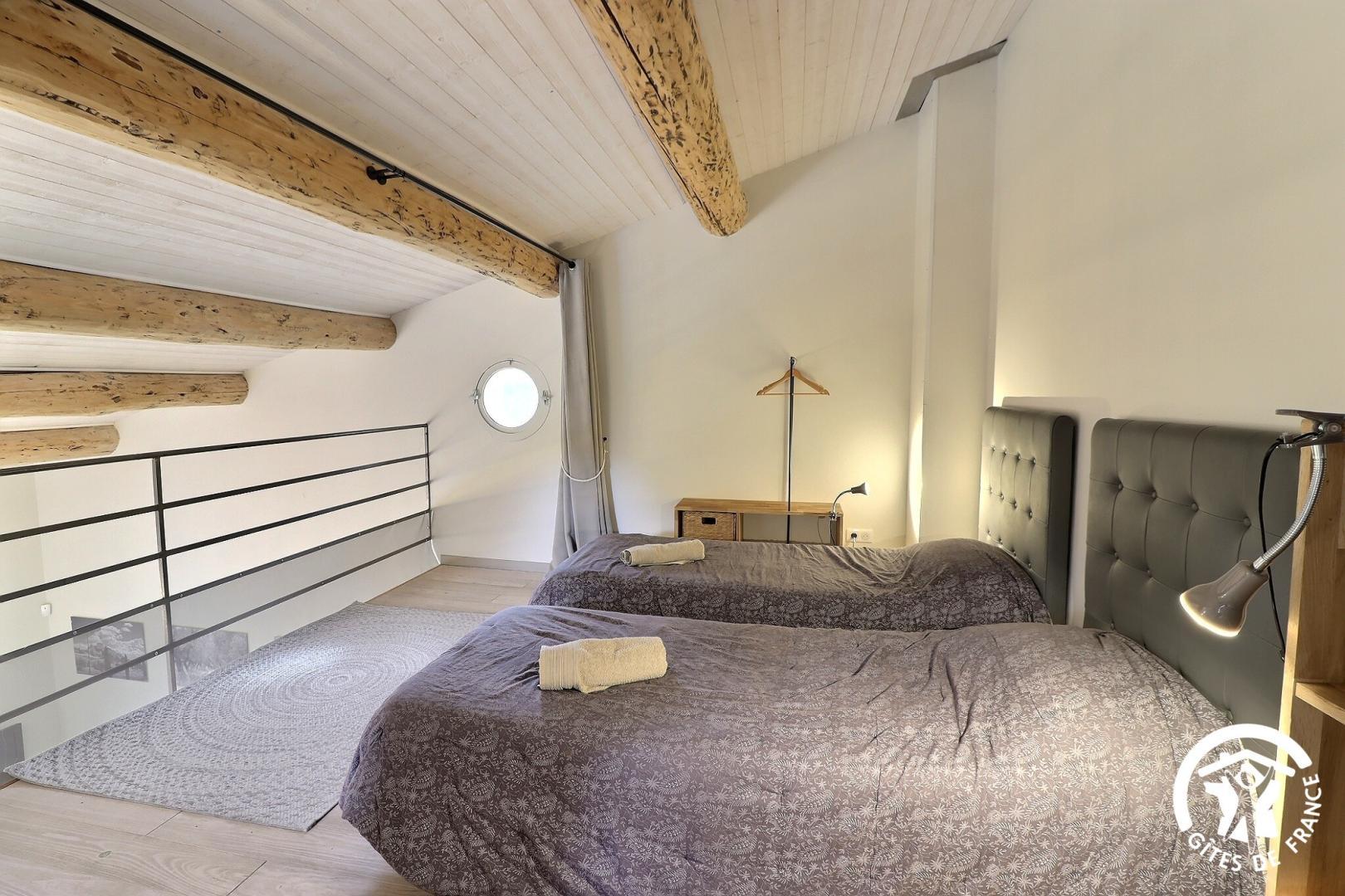 Le Panorama des Alpilles, Aureille - photo 41