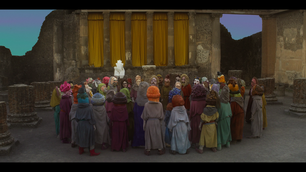 LUMA Arles / Wael Shawky : Je suis les hymnes des nouveaux temples