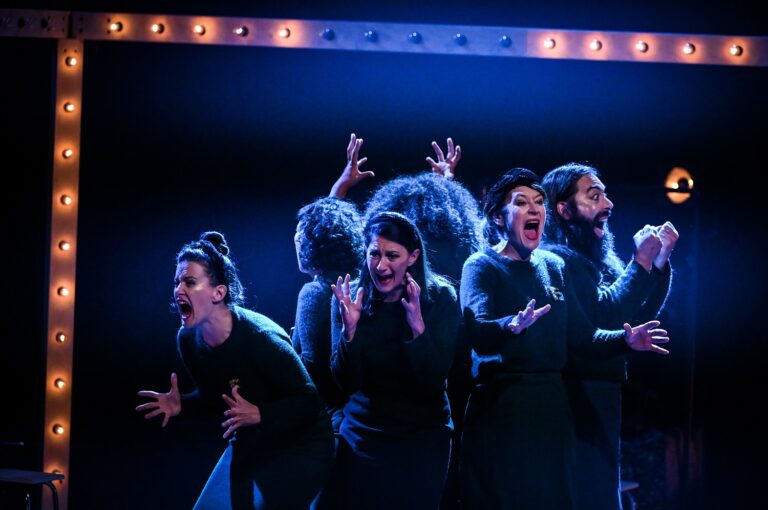 Théâtre chanté - "L"incroyable histoire banale de Madame F." de la Cie du Dagor