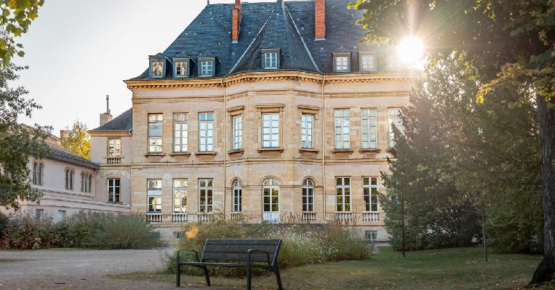 Musée Déchelette : où sont les femmes ?_Roanne