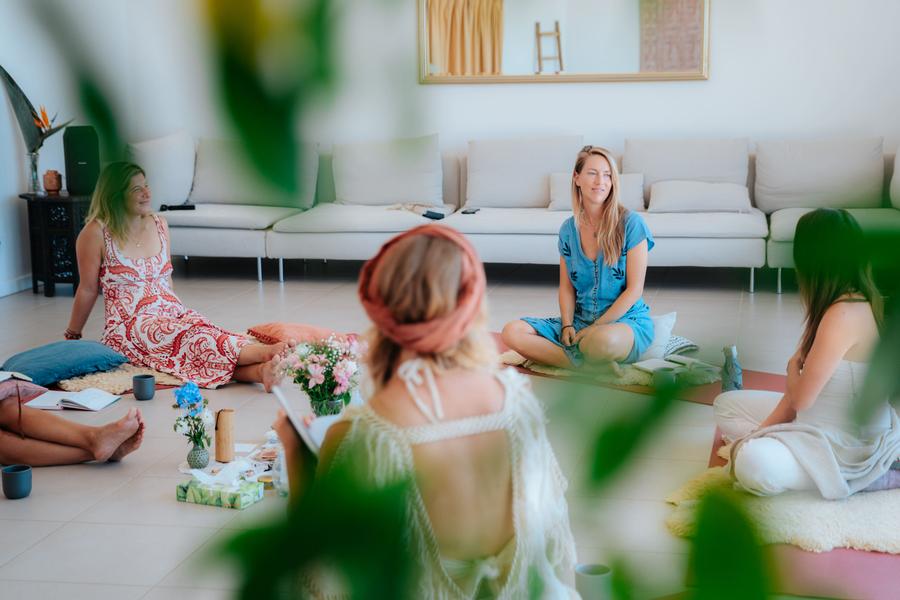 Cercle de femmes & mouvements doux avec Elina  de Luterra - HYGGE WINTER_La Toussuire