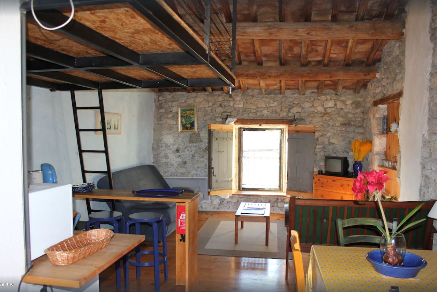 Pétrarque, Noves - photo 9