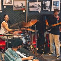 Concert de Maguiba sur la scène de Cybèle_Vienne
