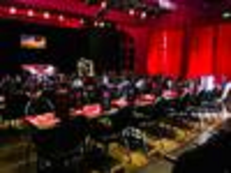 Réveillon du 31 au KFT à Saint-Galmier - Un bordel phénoménal_Saint-Galmier