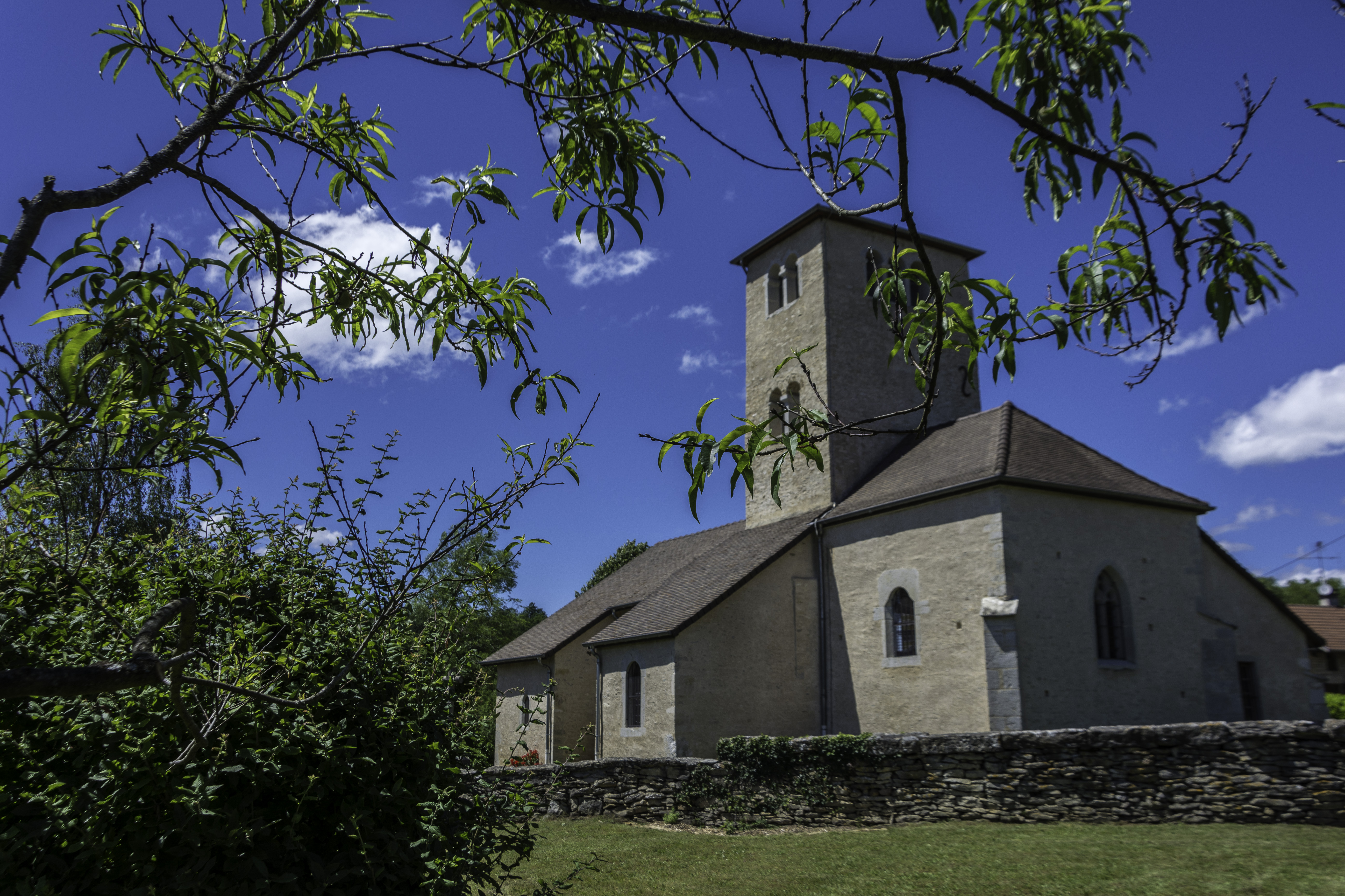 eglise_amblagnieu-2_-1.jpg