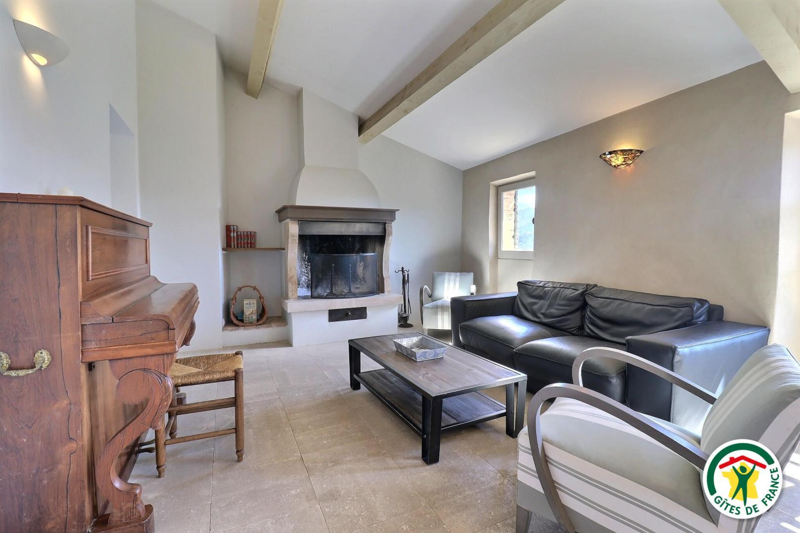 Salon / Salle à manger / Cuisine