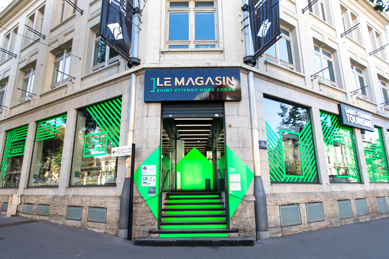 Le Magasin Saint-Etienne Hors Cadre