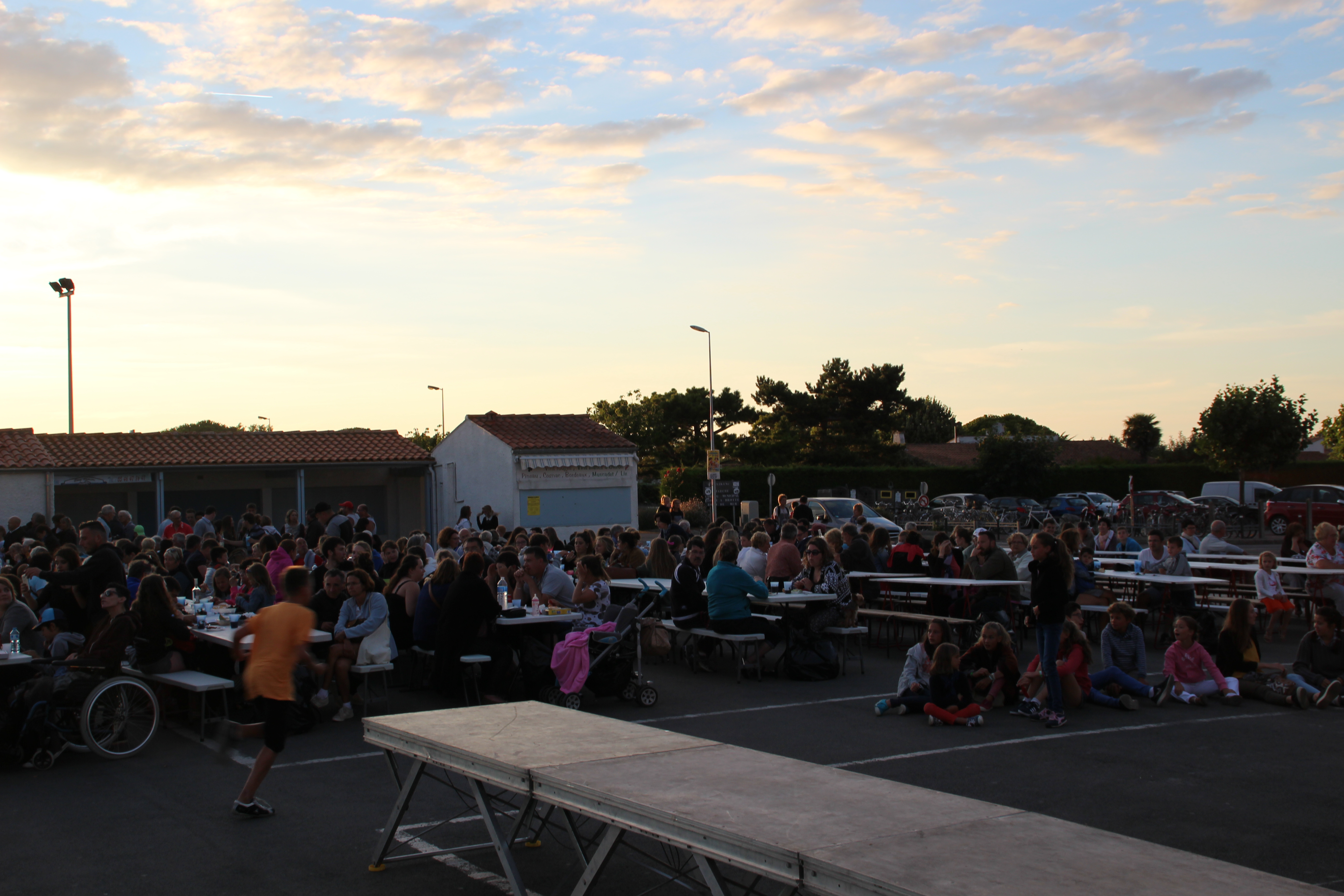 Dégustation de Moules - Frites avec Bal