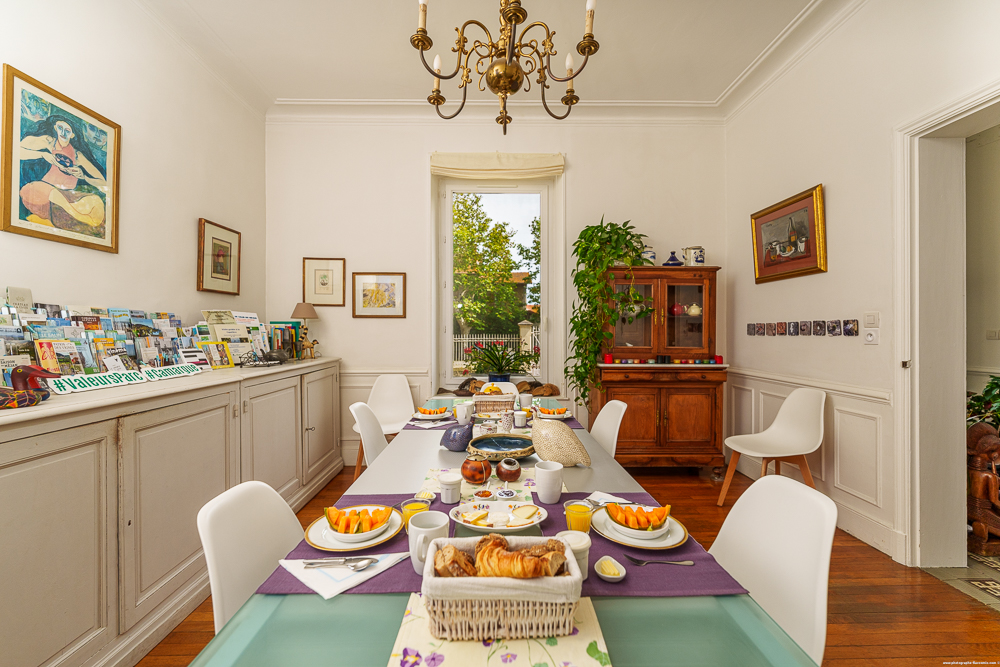 7 Salle du petit déjeuner a