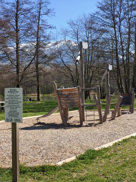 Aire de jeux de l'étang du Crey_Susville
