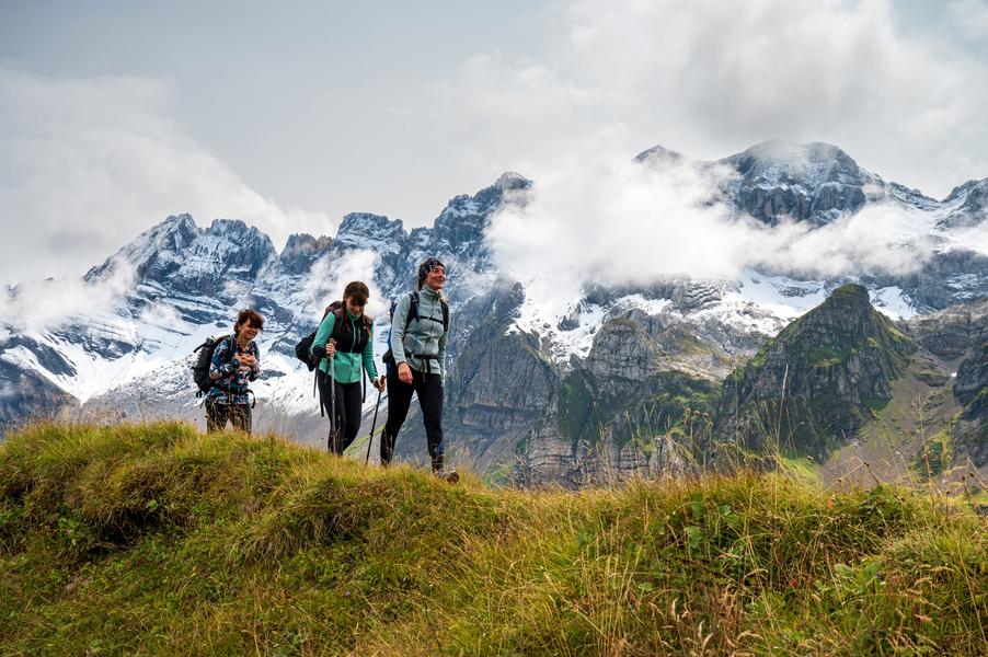 TOUR DES DENTS BLANCHES