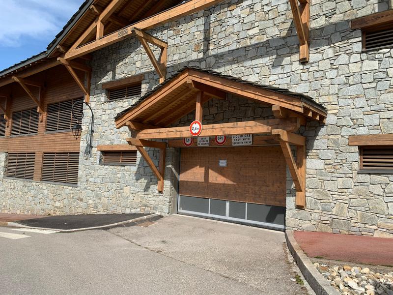 Parking couvert P1 - Maisonnettes_Sainte-Foy-Tarentaise